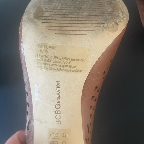 Summer brown cutout heels - Picture 6 of 8